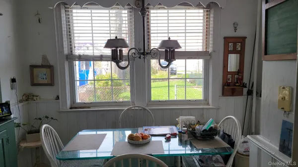 $1,049,000 | 147-13 Willets Point Boulevard | Whitestone