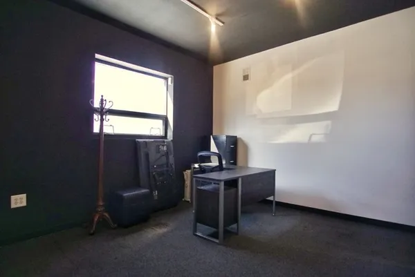a view of workspace with windows