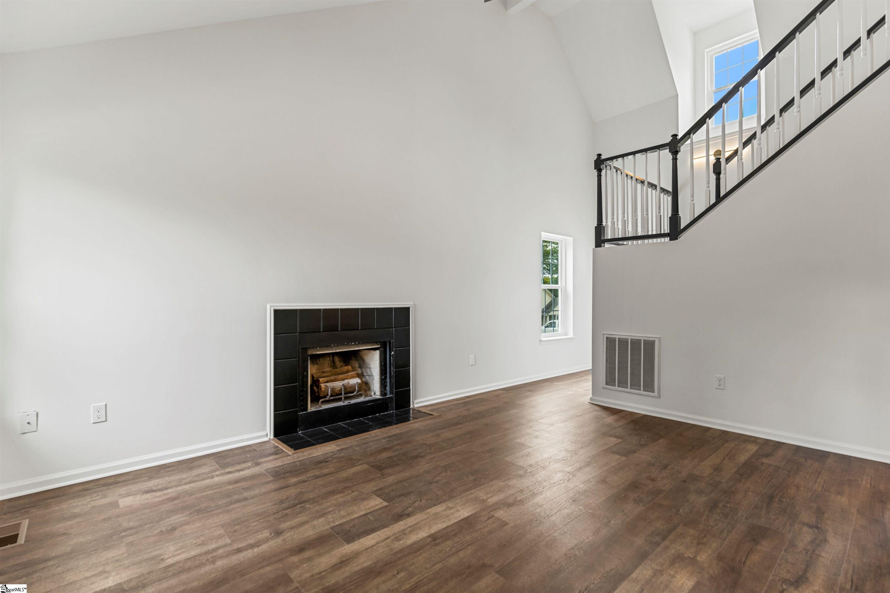 15 Haley Court Greenville, SC 29607 - Photo 11 of 23