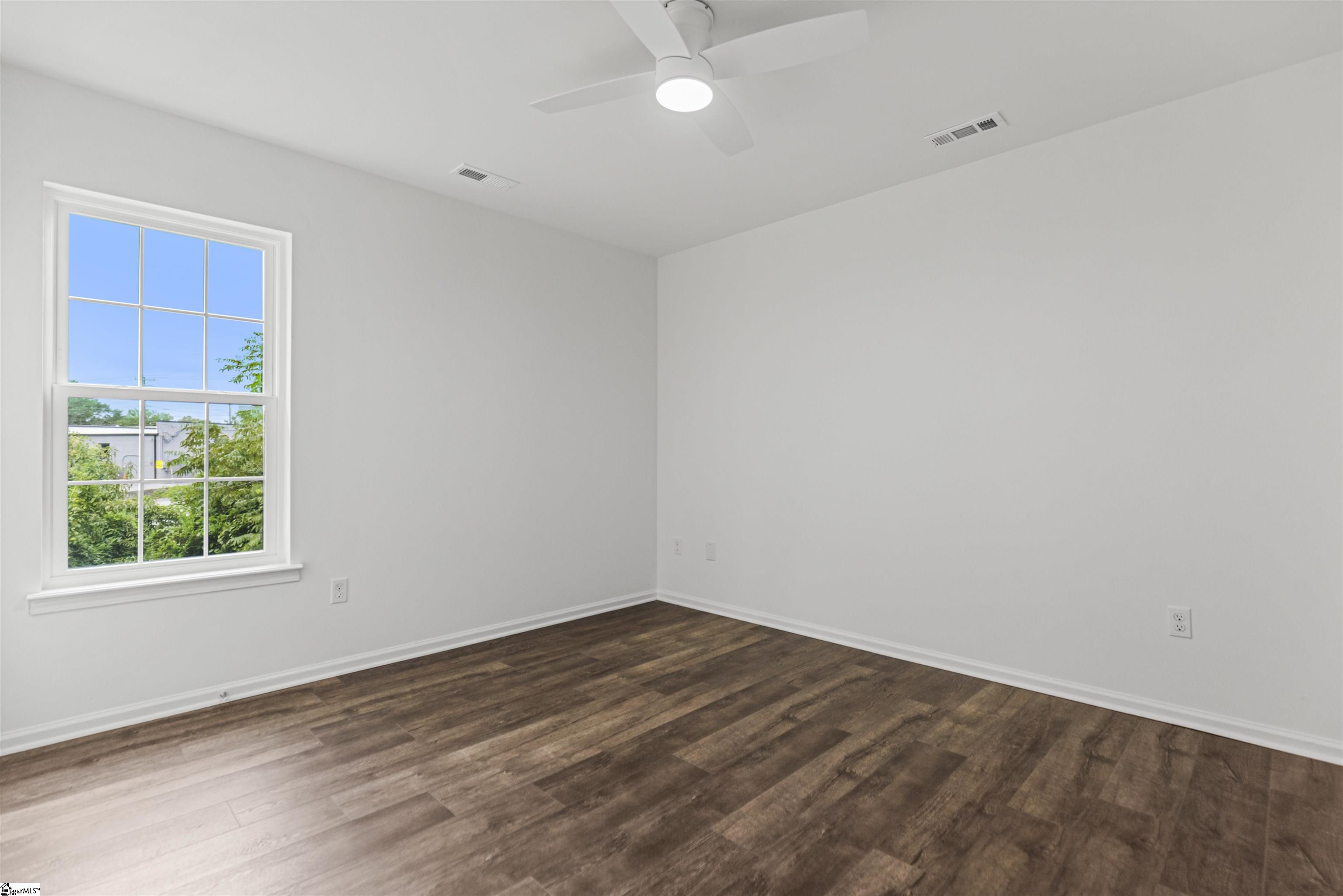 15 Haley Court Greenville, SC 29607 - Photo 18 of 23