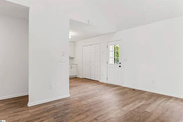 $379,000 | 15 Haley Court, Greenville, SC 29607