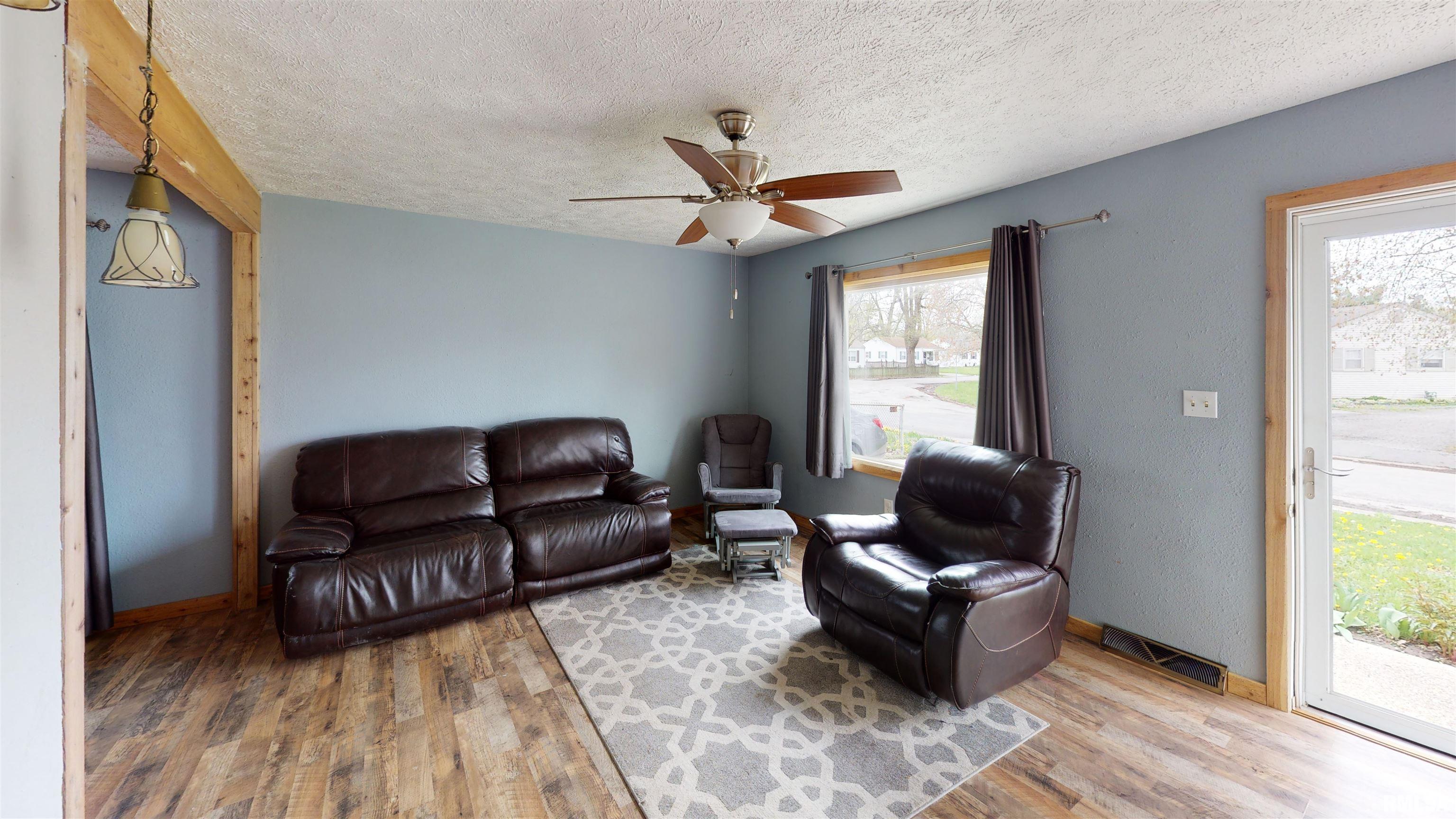 14 Salem Road Springfield, IL 62702 - Photo 7 of 12 Gallery Image 7
