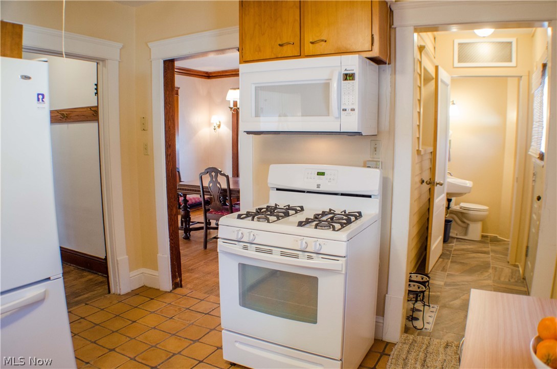 1210 Berwin Street Akron, OH 44310 - Photo 13 of 35 Gallery Image 13