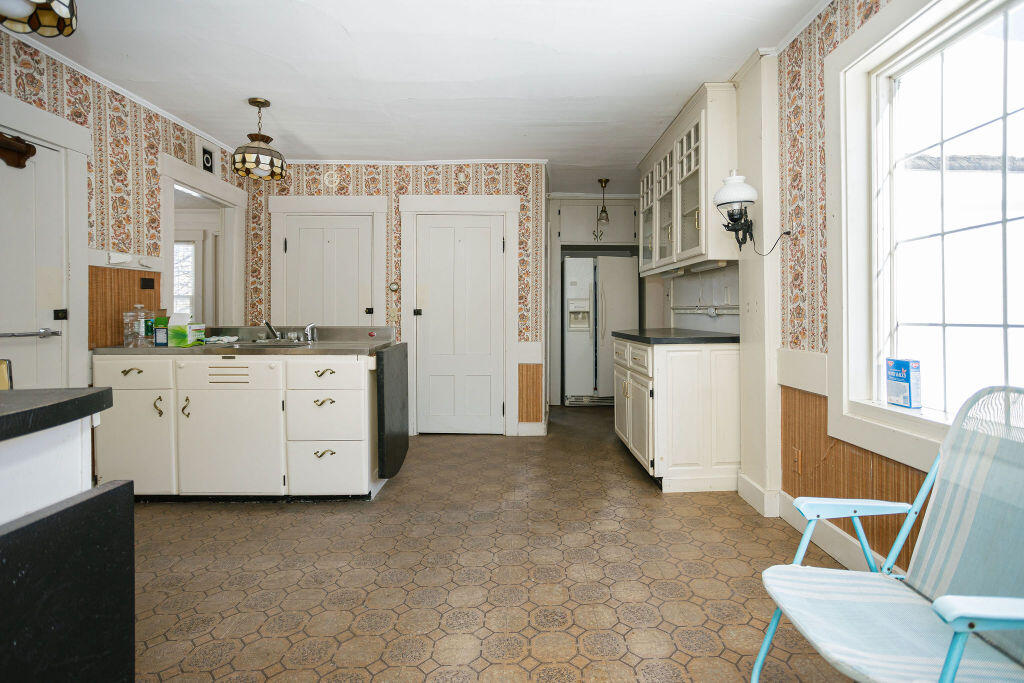 449 Holley Road Farmington, ME 04938 - Photo 15 of 96