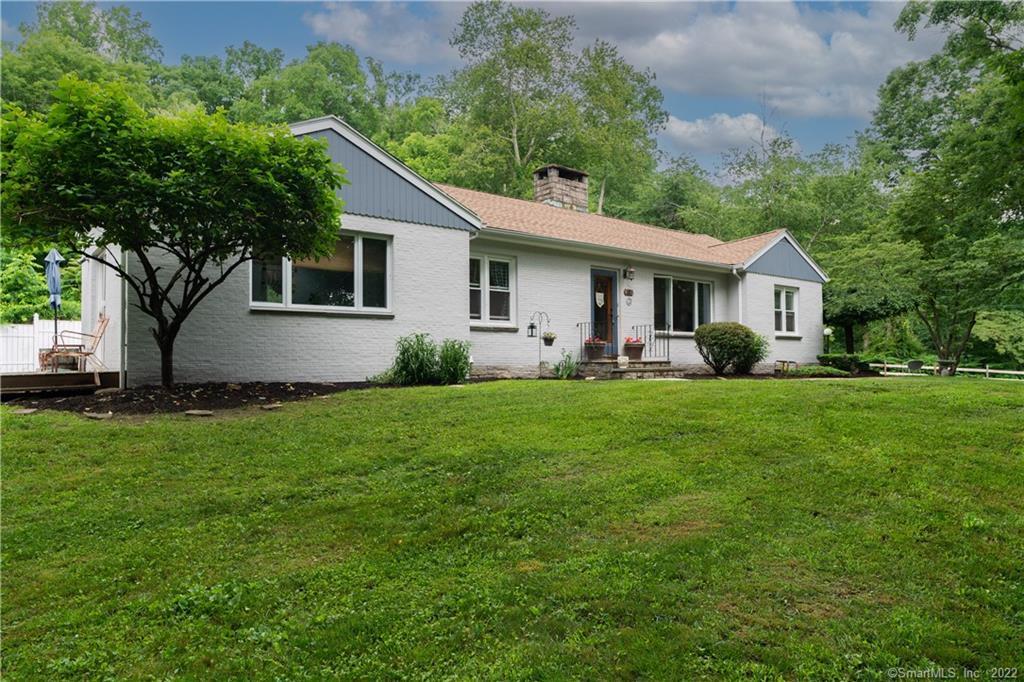 181 Hanover Road Newtown, CT 06470 - Photo 1 of 1
