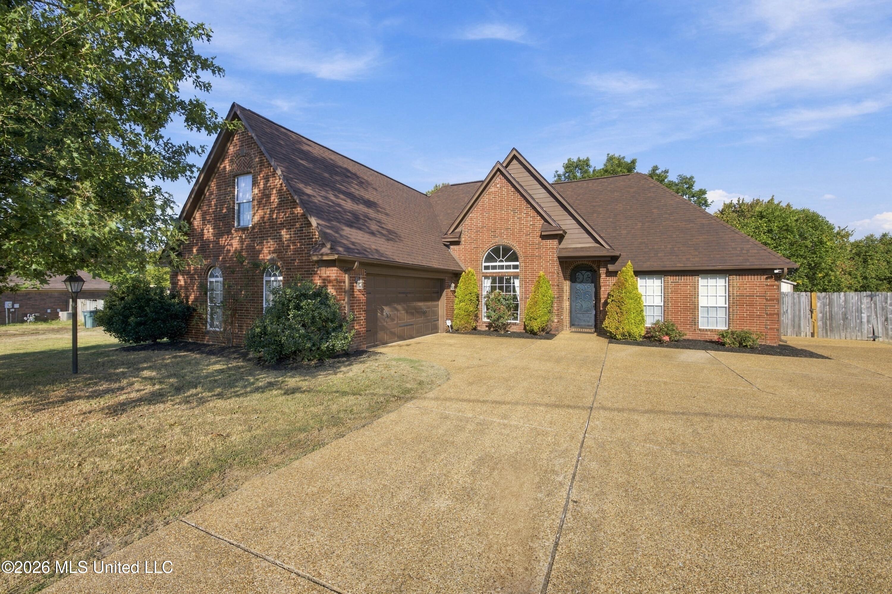 2580 Rasco Road Southaven, MS 38672 - Photo 1 of 30 001_GB4A4205