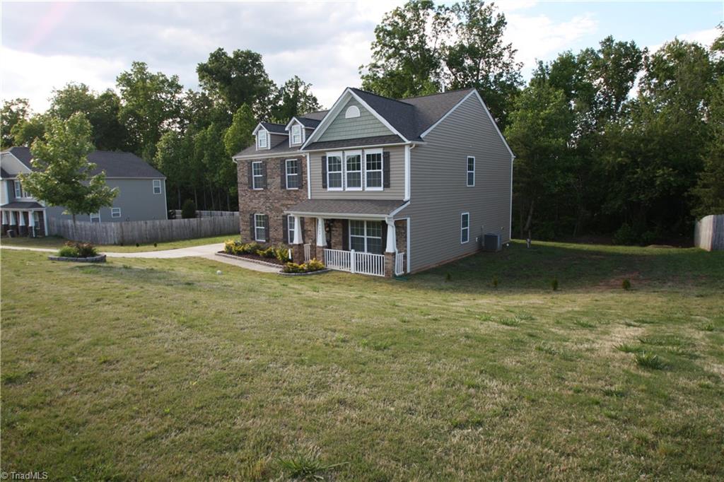 6669 Ridge Bluff Drive Rural Hall, NC 27045 - Photo 2 of 30
