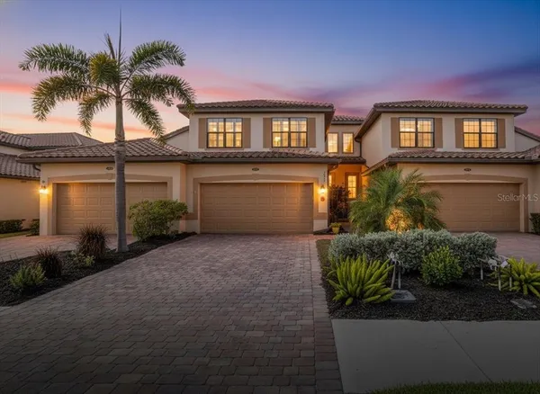 $369,000 | 20201 Ragazza Circle, Unit 201, Venice, FL 34293