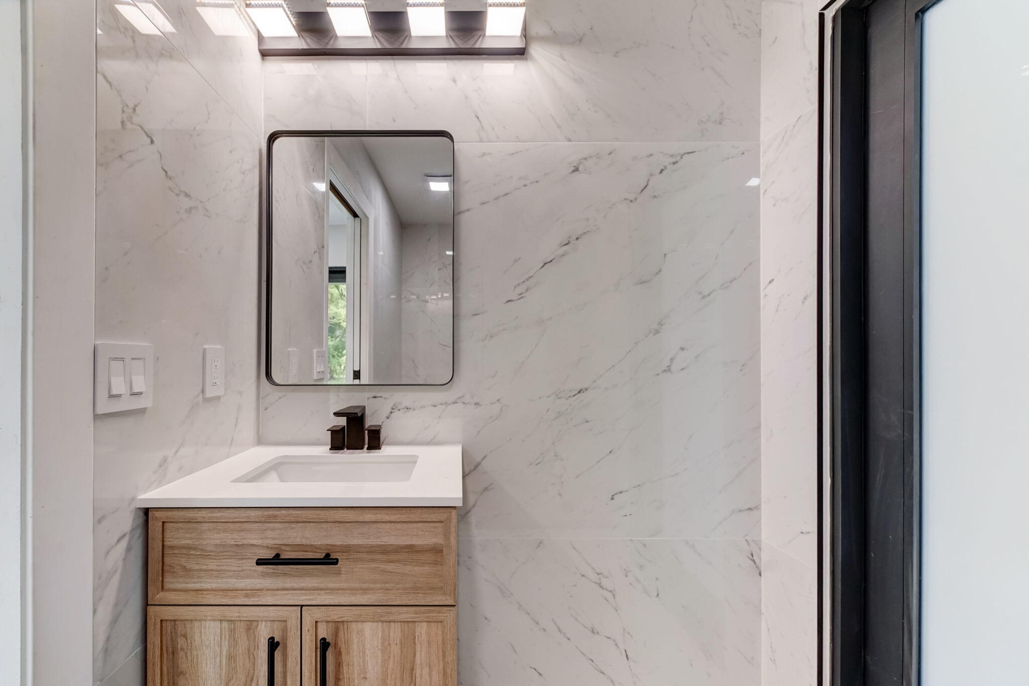 6151 Northwest 4th Avenue Boca Raton, FL 33487 - Photo 20 of 44 Bathroom #3