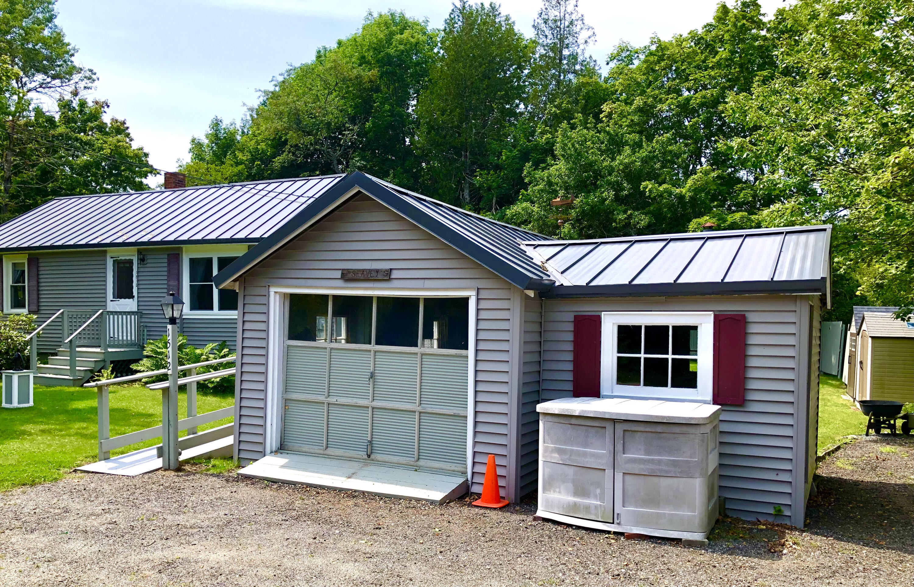 1512 Tremont Road Tremont, ME 04674 - Photo 17 of 39 Garage & shop area