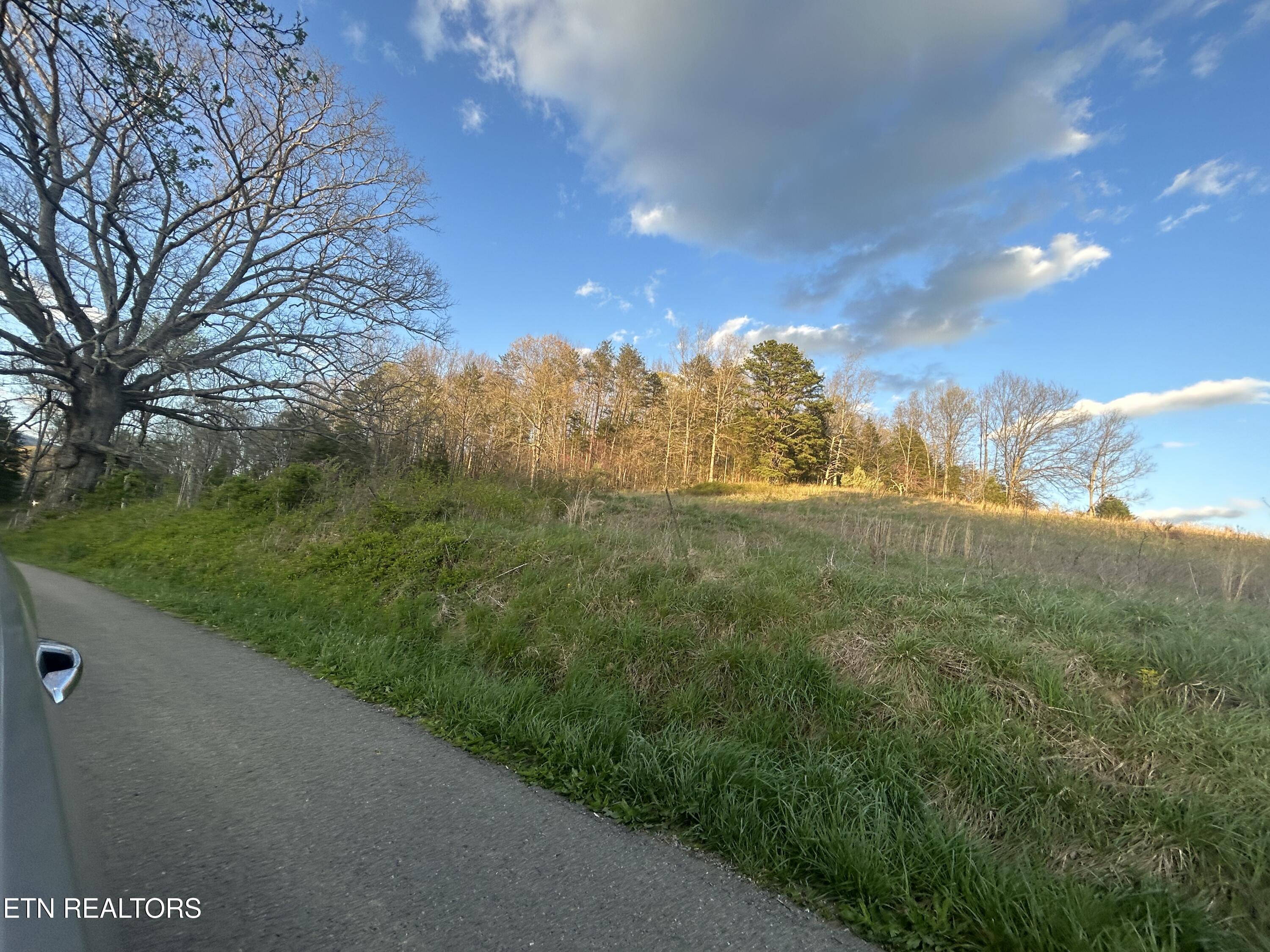 D0A4F3C4-51F1-4FB2-A3B1-E4EE3DFE9E1C