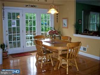 222 Overlook Road Morgantown, PA 19543 - Photo 3 of 12 Breakfast Room