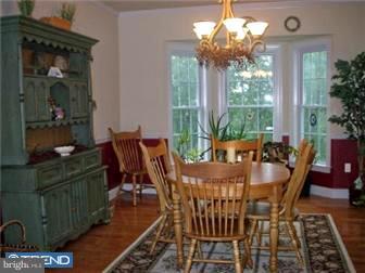 222 Overlook Road Morgantown, PA 19543 - Photo 4 of 12 Dining Room