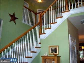 222 Overlook Road Morgantown, PA 19543 - Photo 7 of 12 Foyer
