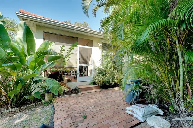 $523,900 | 405 Tortuga Drive, Nokomis, FL 34275