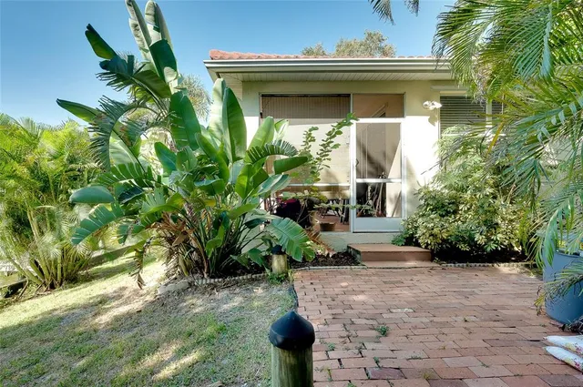 $523,900 | 405 Tortuga Drive, Nokomis, FL 34275