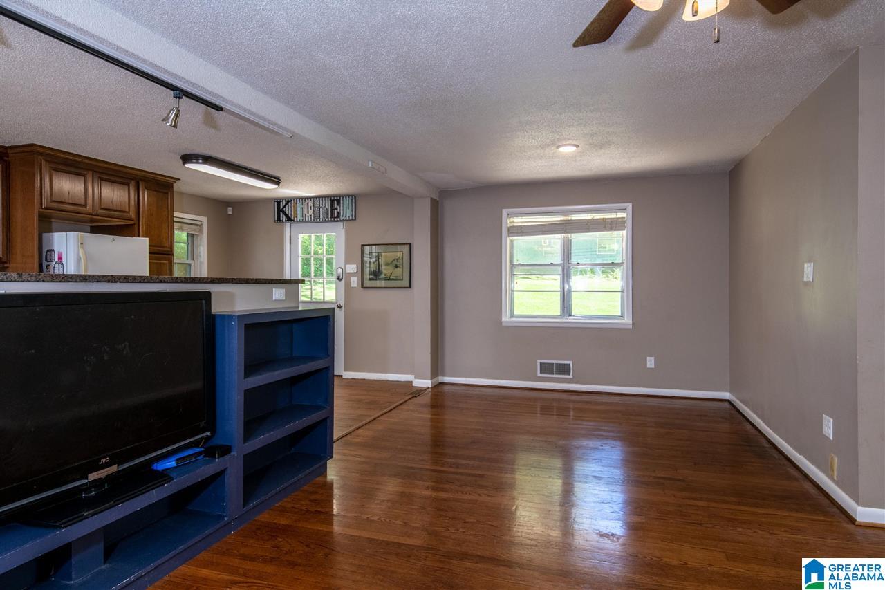 324 Cherokee Street Mount Olive, AL 35117 - Photo 6 of 43