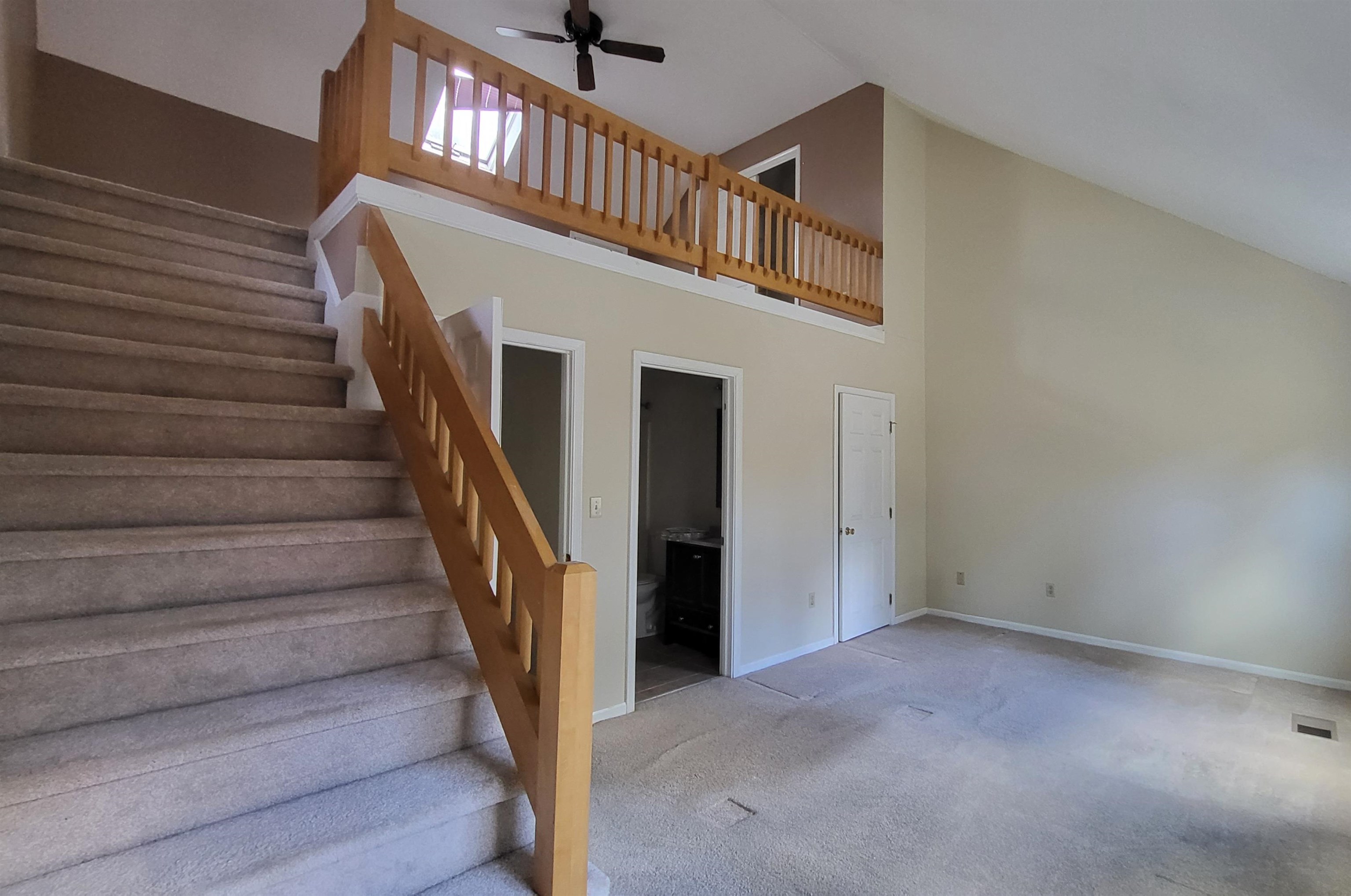 13 Braemar Road, Unit 13 Windham, NH 03087 - Photo 4 of 23