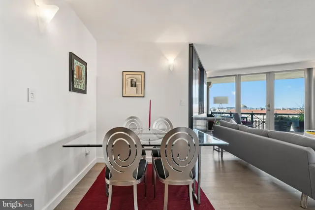 $849,000 | 701 Pennsylvania Avenue Northwest, Unit 1221, Washington, DC 20004