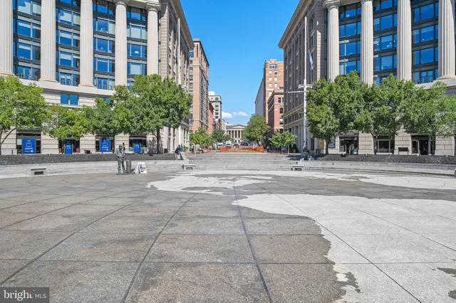 $849,000 | 701 Pennsylvania Avenue Northwest, Unit 1221, Washington, DC 20004