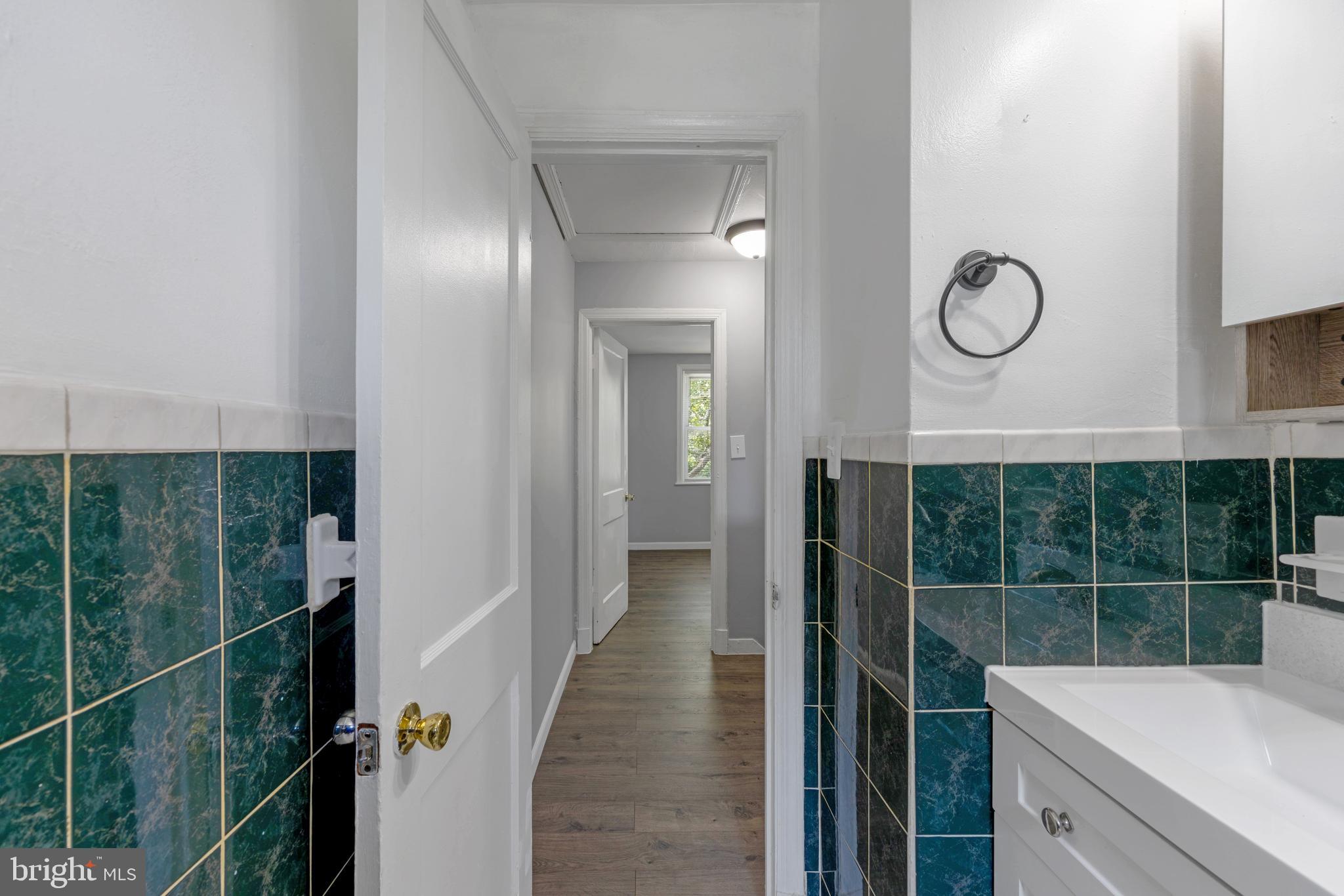 2837 Round Road Baltimore, MD 21225 - Photo 13 of 24 Gallery Image 13