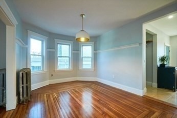 17 Mt Ida Road, Unit 2 Boston, MA 02122 - Photo 1 of 9 Gallery Image 1