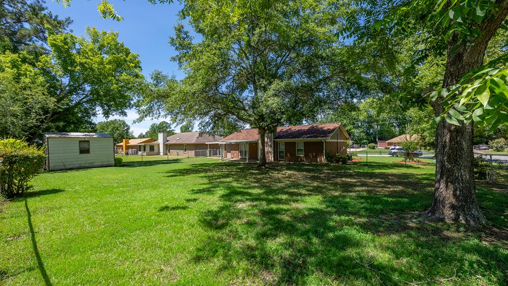 424 Ocean Avenue Columbus, GA 31907 - Photo 8 of 17