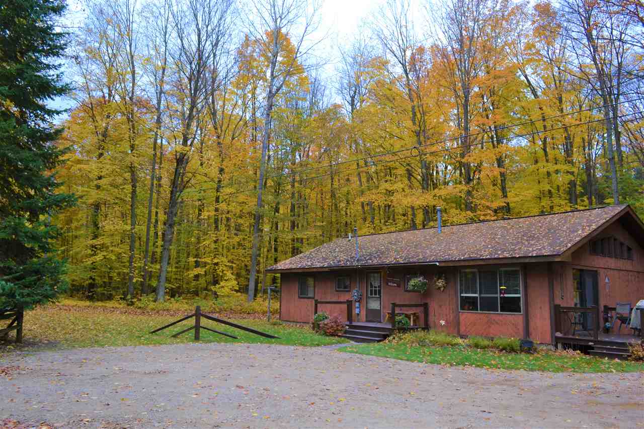 10747 Diamond Park Road Interlochen, MI 49643 - Photo 2 of 46 1869162-1.JPG