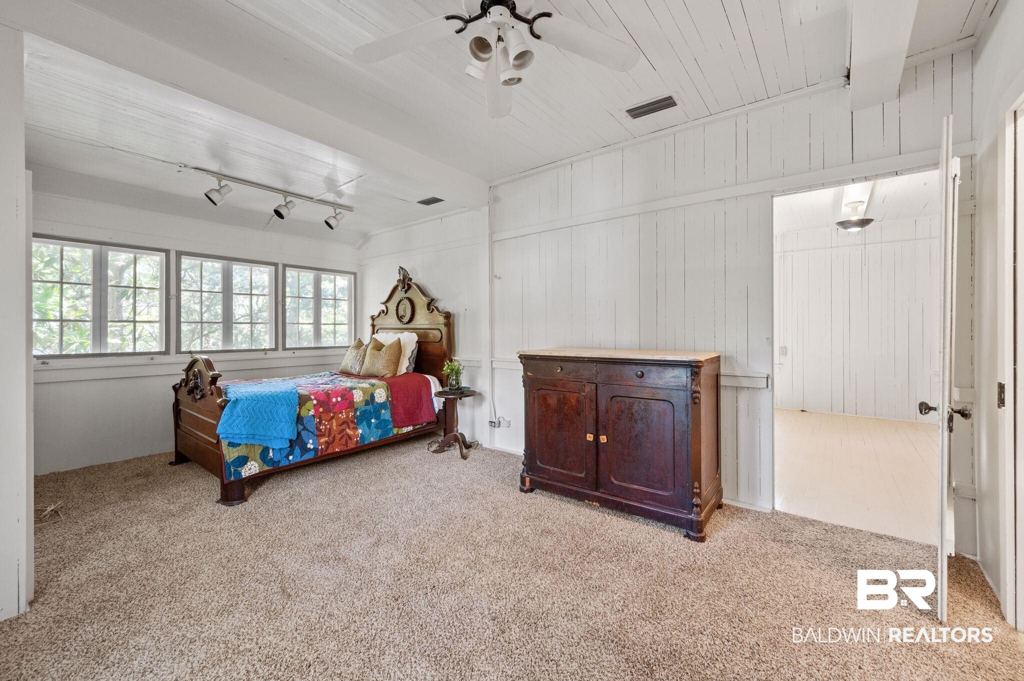 115 Fairhope Avenue Fairhope, AL 36532 - Photo 34 of 49