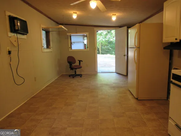 $700 | 500 J J Mountain Drive, Dahlonega, GA 30533