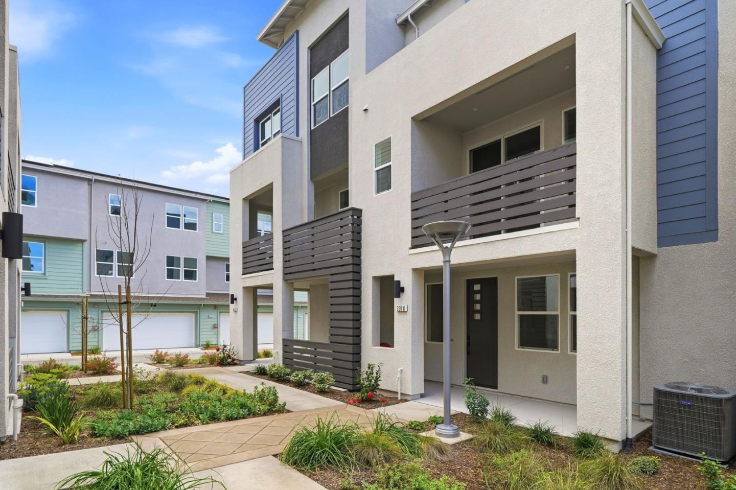 5009 Seashell Terrace San Ramon, CA 94583 - Photo 3 of 21