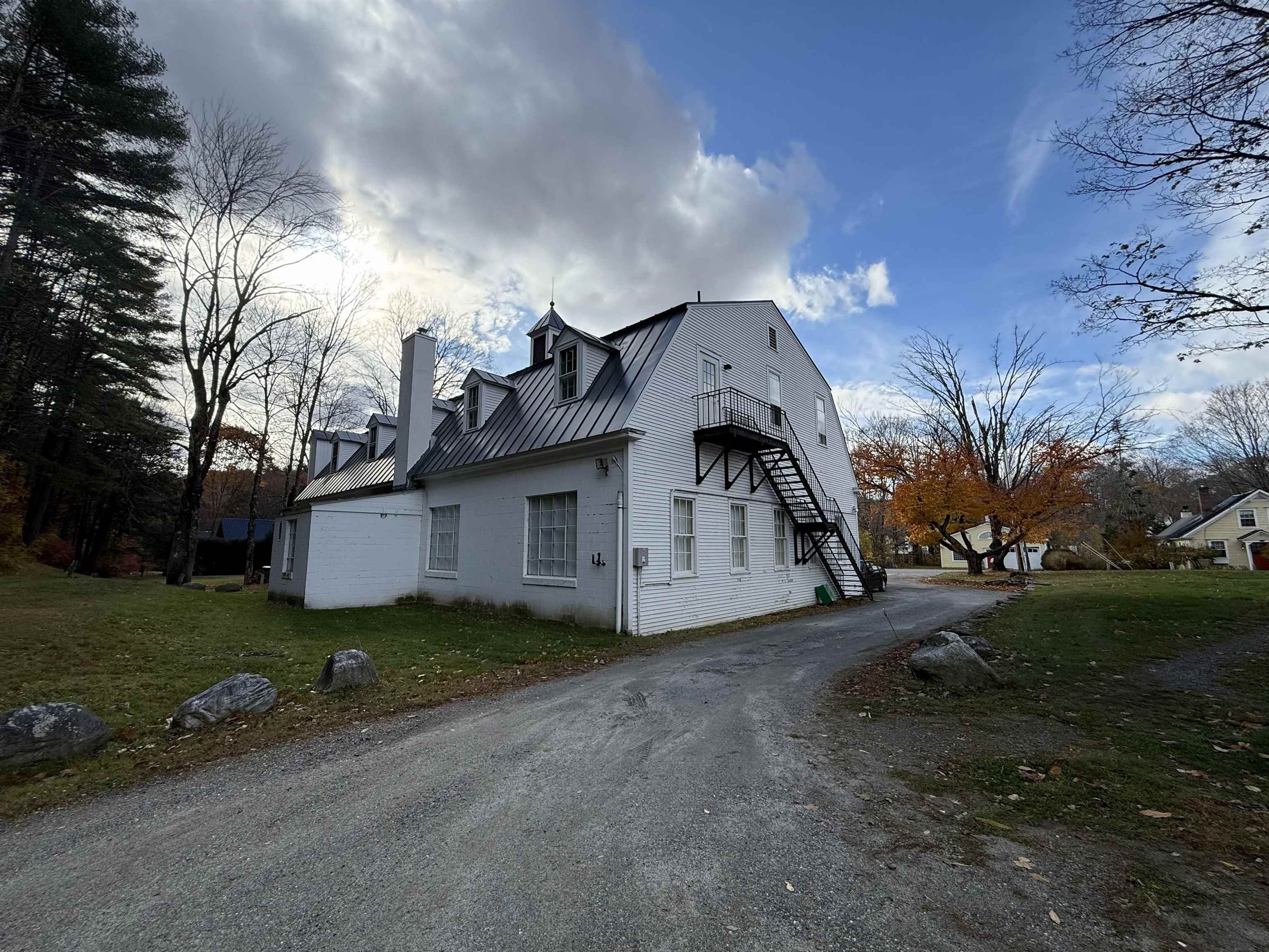 21 Highway 121, Unit 1 2 4 5 6 Grafton, VT 05146 - Photo 3 of 26