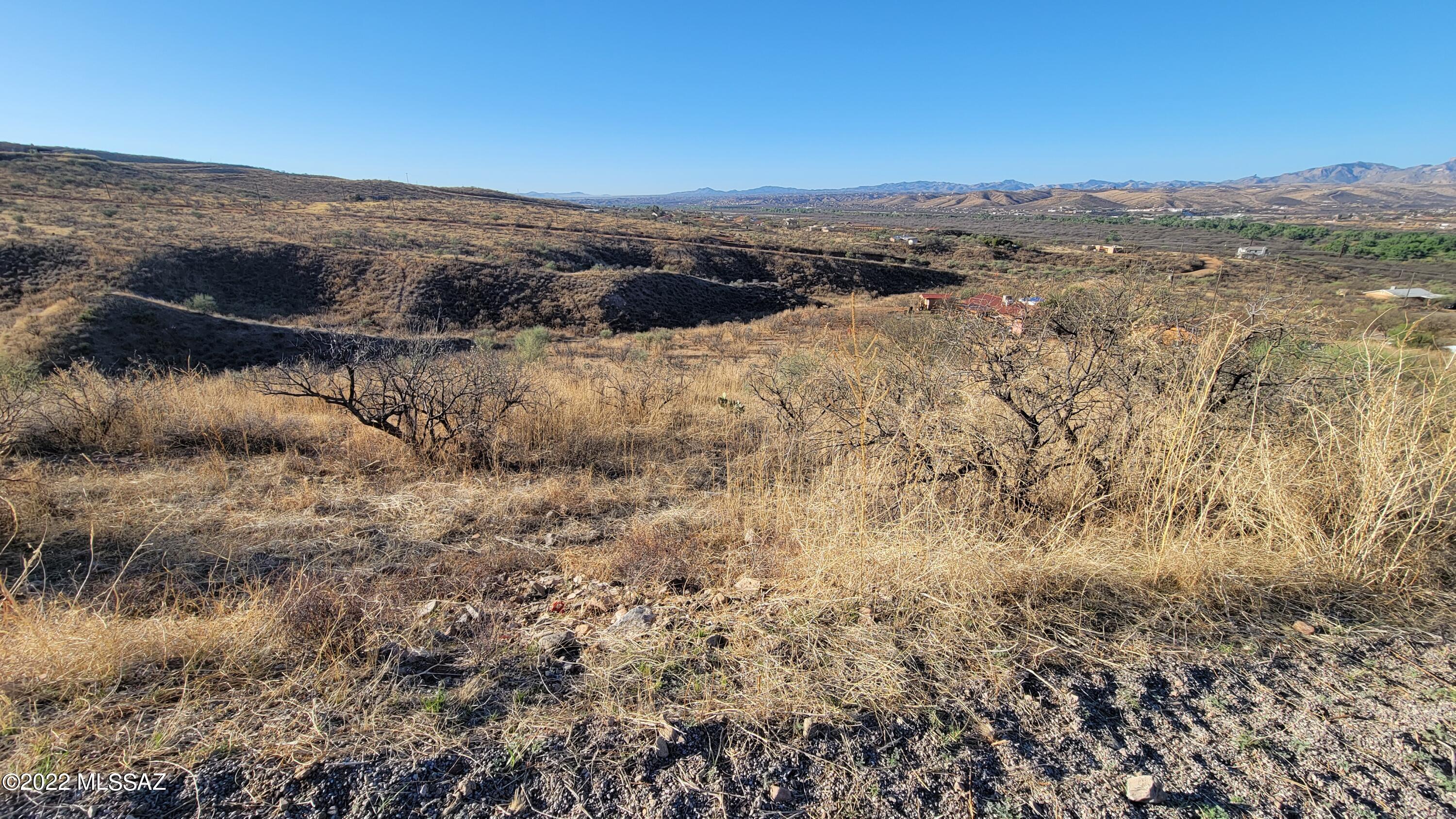 181 Vereda Cabrilla Lane, Unit 31 Rio Rico, AZ 85648 - Photo 11 of 13