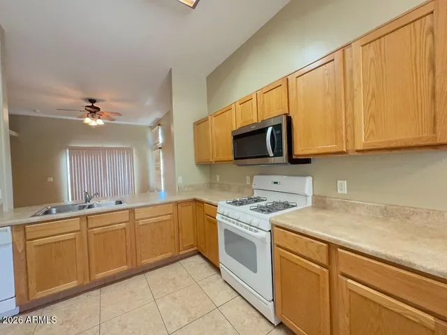 $1,375 | 901 Horner Drive, Sierra Vista, AZ 85635