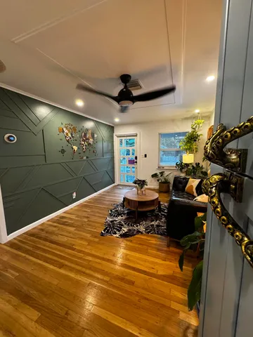 $4,800 | 1616 North N Street, Lake Worth Beach, FL 33460