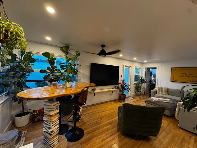 $4,800 | 1616 North N Street, Lake Worth Beach, FL 33460