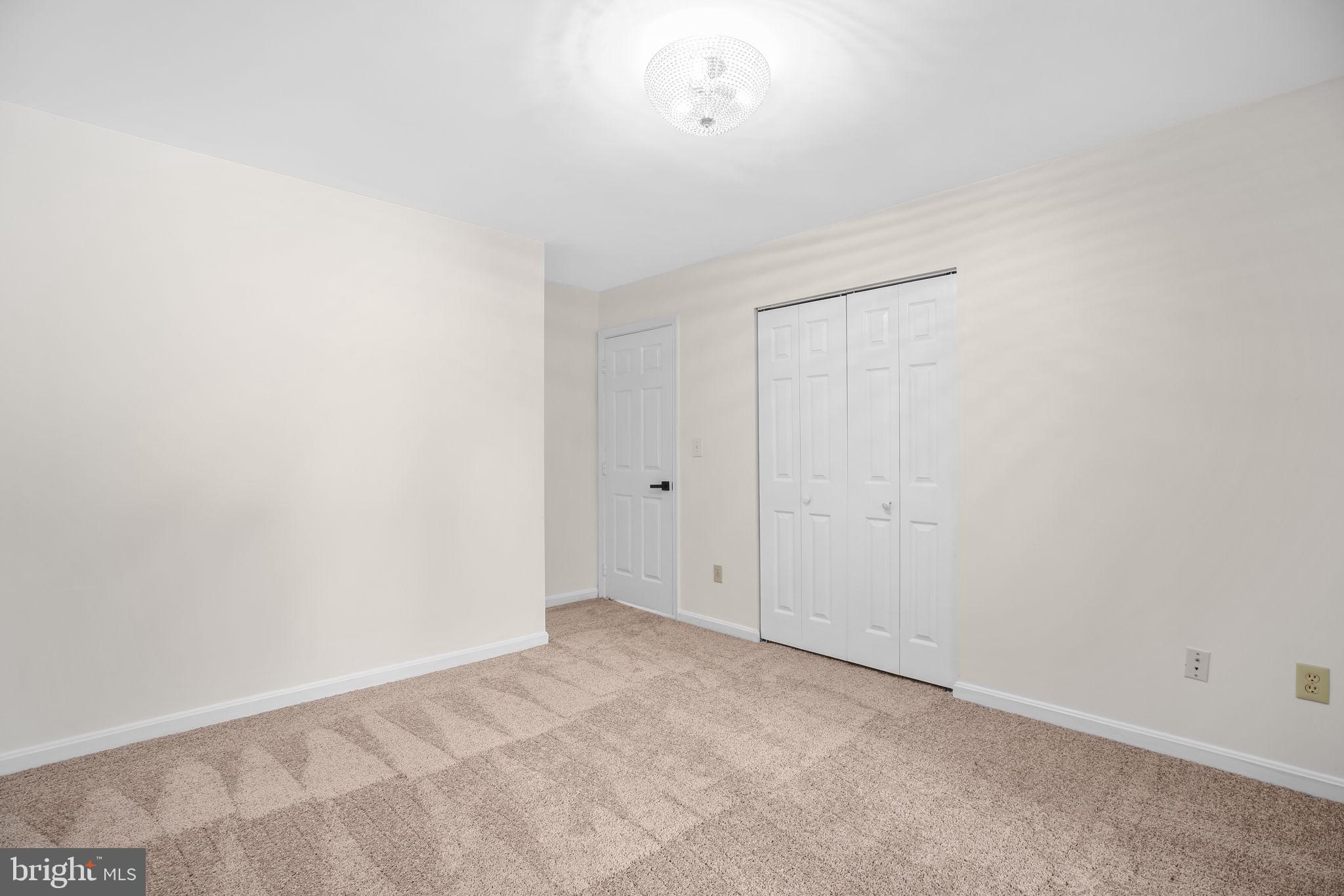 8 Rutledge Cove Ruther Glen, VA 22546 - Photo 21 of 46 a view of an empty room