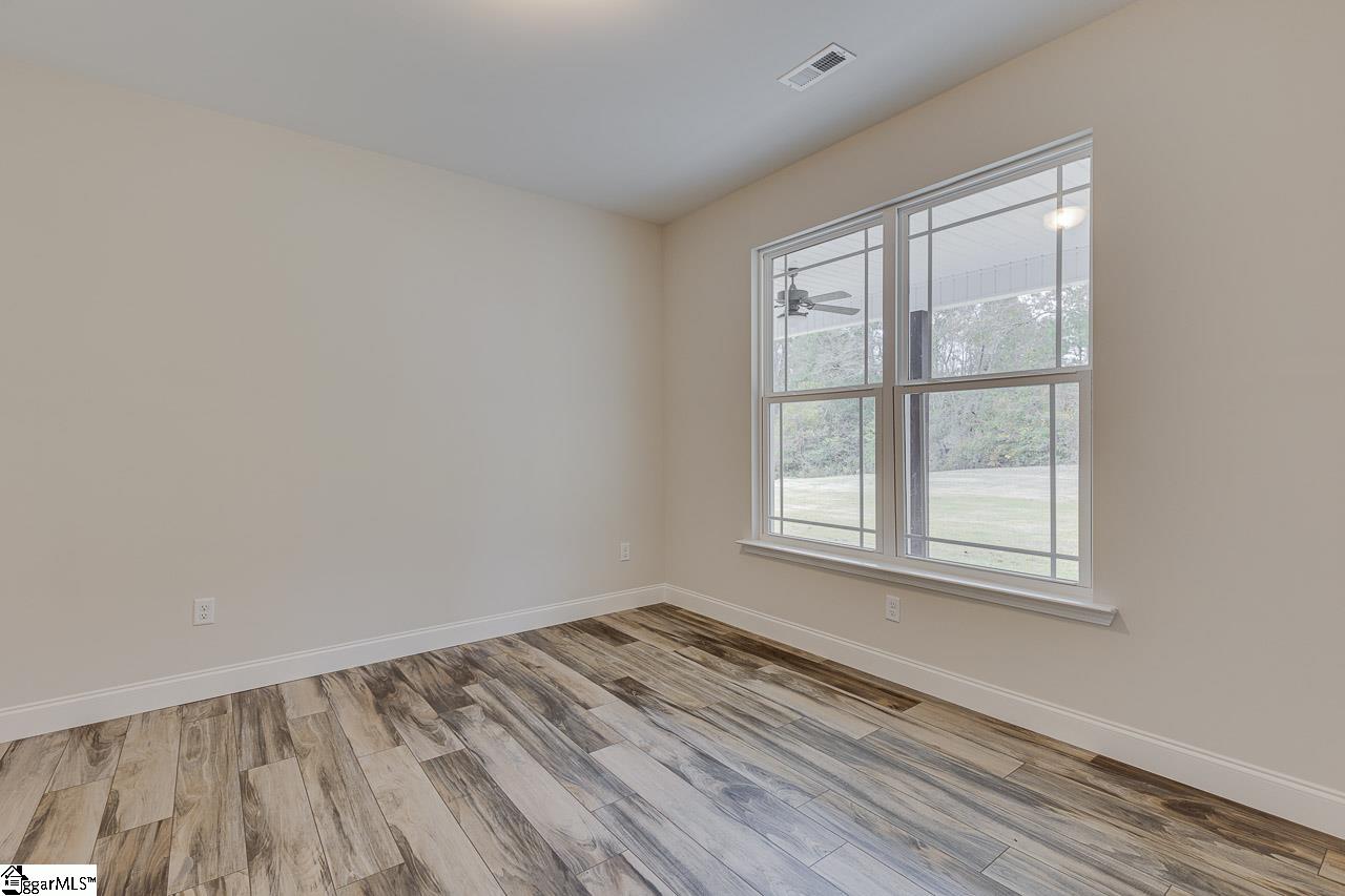 213 Legacy Lane Pickens, SC 29671 - Photo 20 of 44