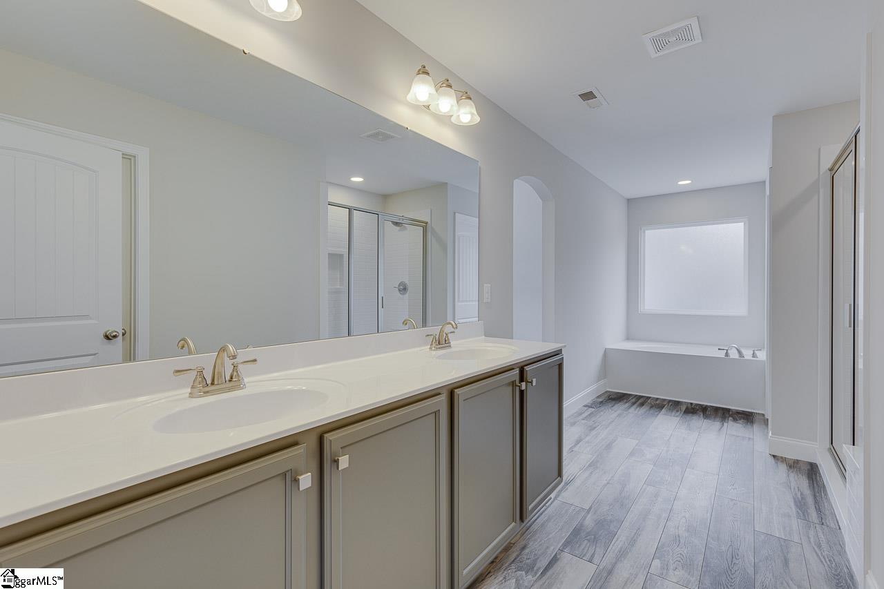 213 Legacy Lane Pickens, SC 29671 - Photo 26 of 44