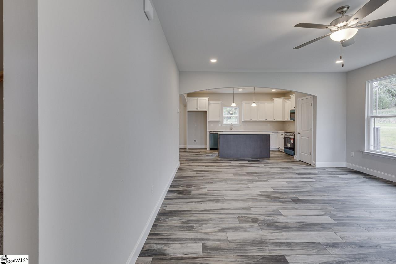 213 Legacy Lane Pickens, SC 29671 - Photo 4 of 44