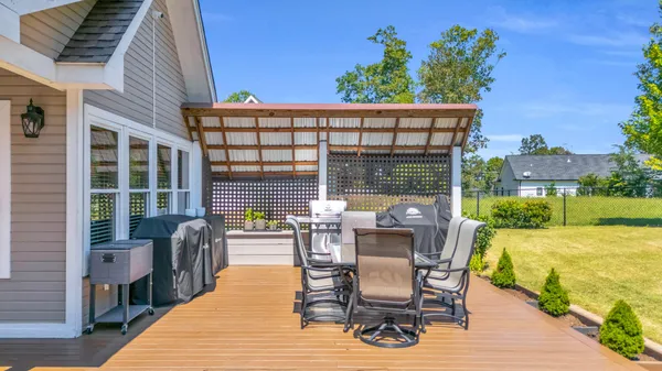 $549,900 | 301 Dogwood Lane, Fort Oglethorpe, GA 30742