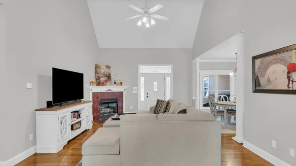 $549,900 | 301 Dogwood Lane, Fort Oglethorpe, GA 30742