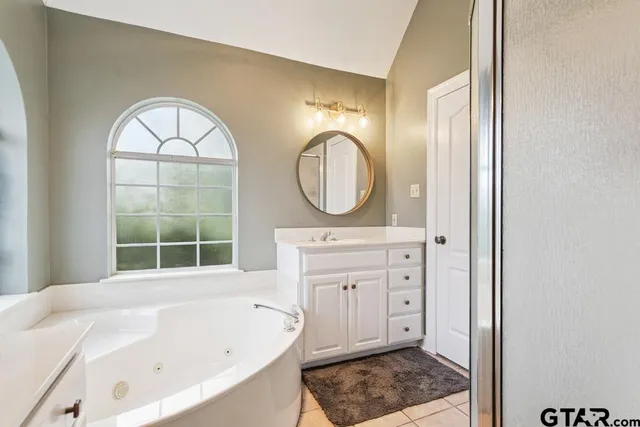 $400,000 | 1876 Cedar Spur Street, Flint, TX 75762