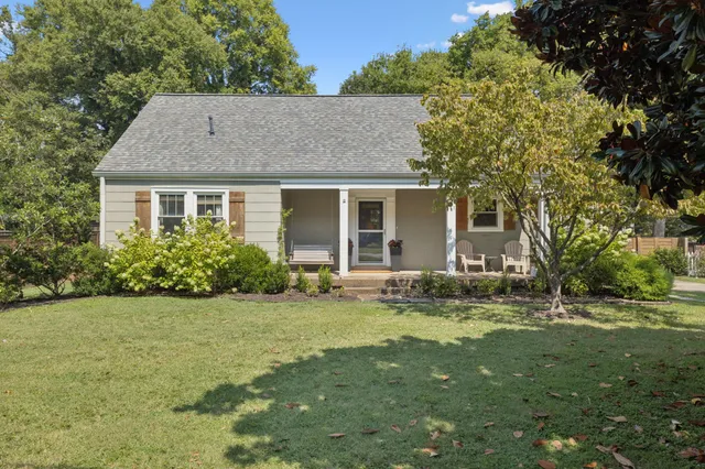 $775,000 | 951 Graybar Lane, Nashville, TN 37204