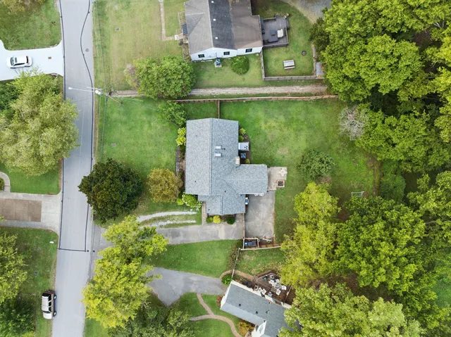 $775,000 | 951 Graybar Lane, Nashville, TN 37204