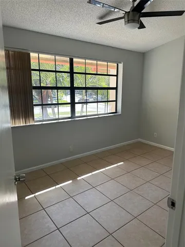 $2,400 | 1706 Congressional Way, Deerfield Beach, FL 33442