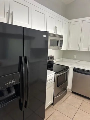 $2,400 | 1706 Congressional Way, Deerfield Beach, FL 33442