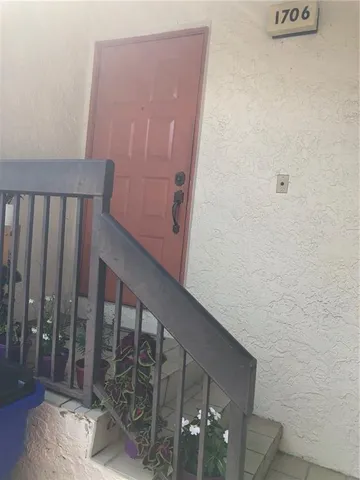 $2,400 | 1706 Congressional Way, Deerfield Beach, FL 33442