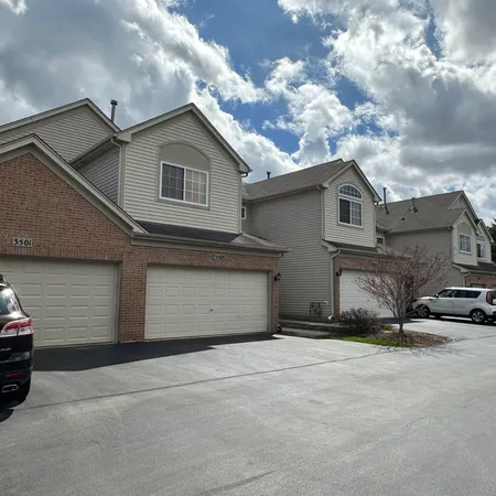 $298,900 | 3503 Blue Ridge Court, Unit 3503, Carpentersville, IL 60110