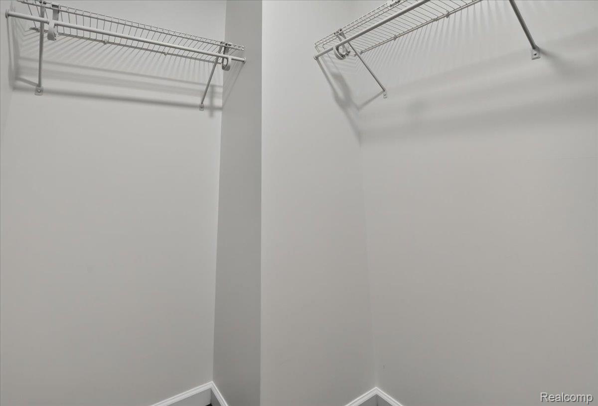 3156 Daisy Way Burton, MI 48519 - Photo 26 of 38 34-2026.07.06_ACloutier_DaisyWay221.jpg